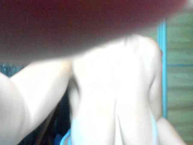 curvyjules69's live room