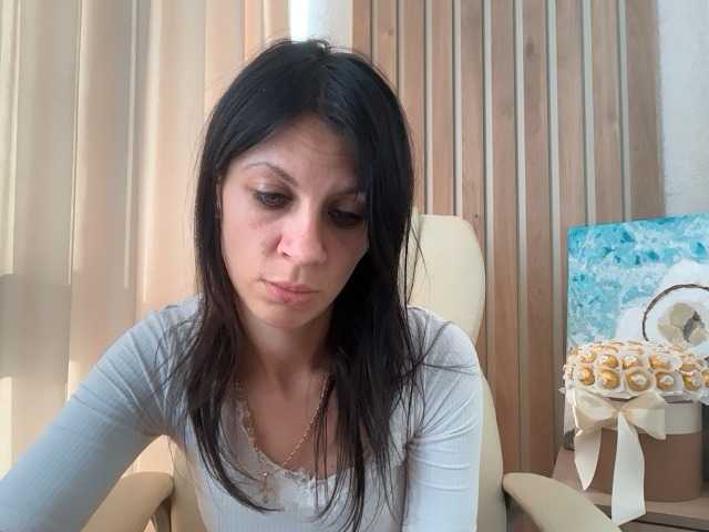 InjaAtHome live webcam show