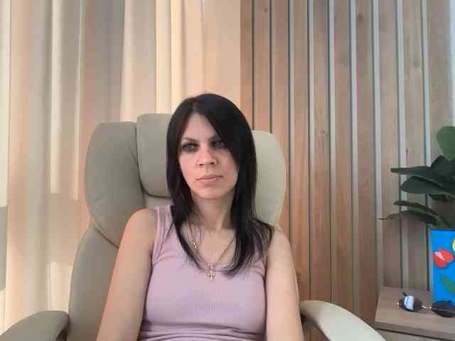 InjaAtHome Live Webcam on BongaCams