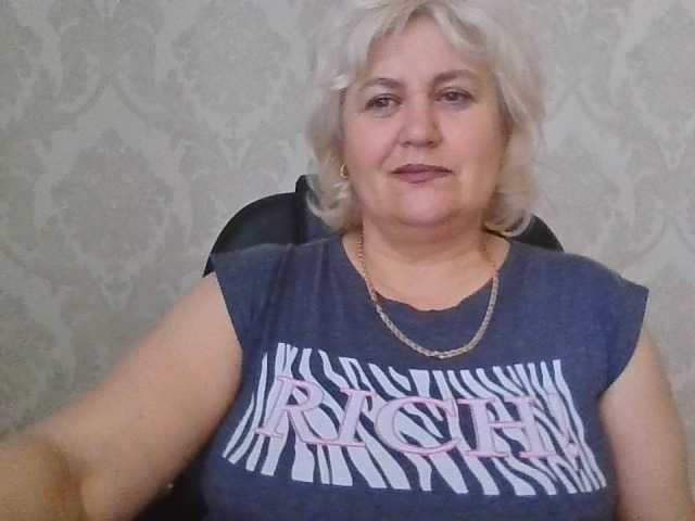 AngelaFamez