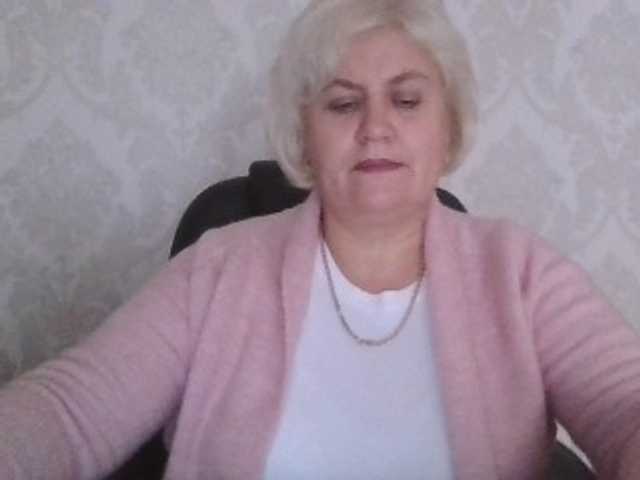 AngelaFamez