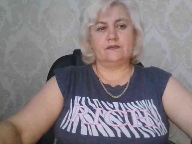 AngelaFamez