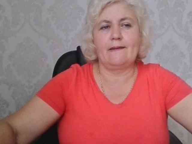 AngelaFamez Live Webcam on BongaCams