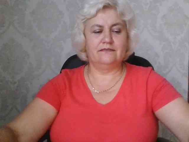 AngelaFamez webcam