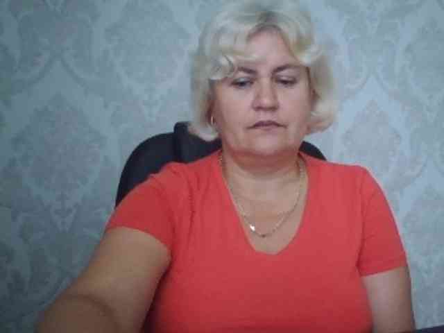 AngelaFamez bongacams
