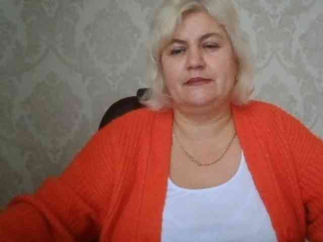 AngelaFamez bongacams