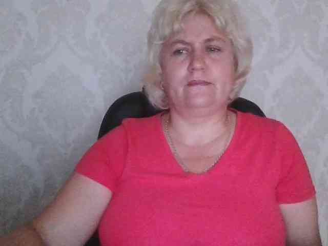 AngelaFamez Live Webcam on BongaCams