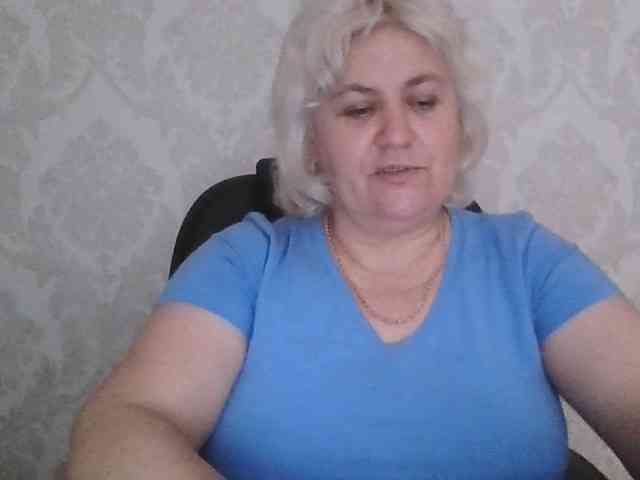 AngelaFamez webcam