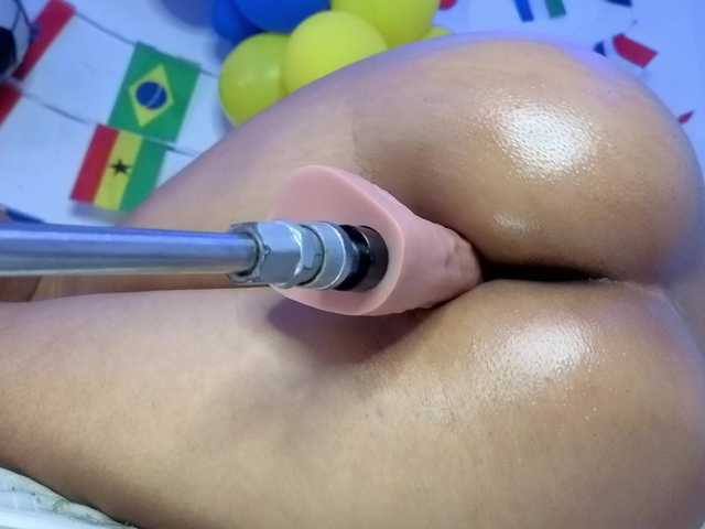 Kloe-Lopez live cam on BongaCams
