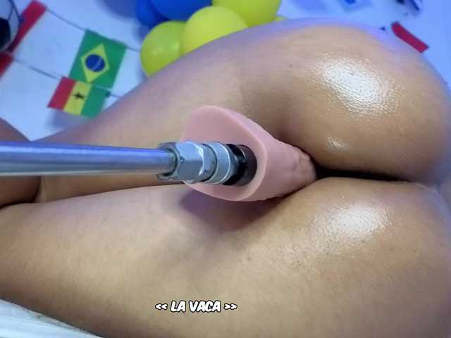 Kloe-Lopez live cam on BongaCams