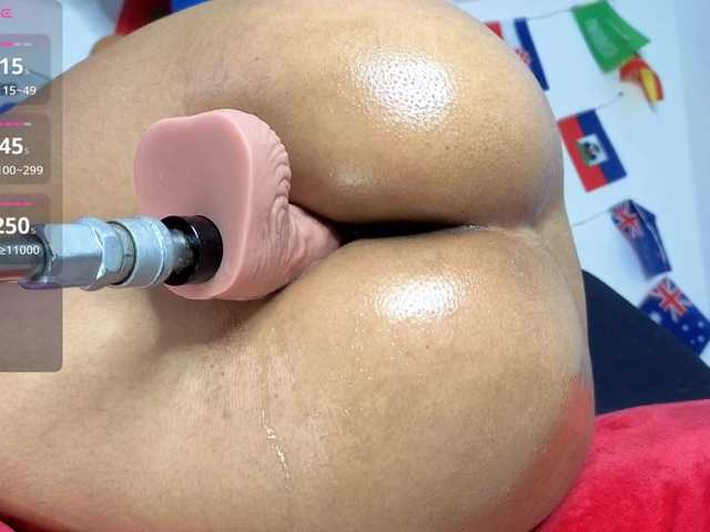Kloe-Lopez live cam on BongaCams