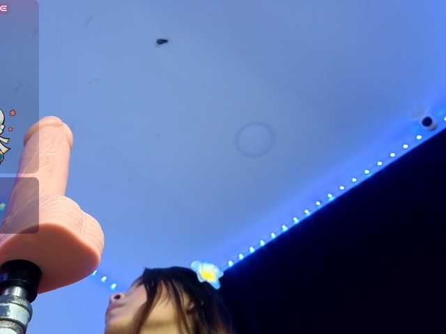 Kloe-Lopez live cam on BongaCams