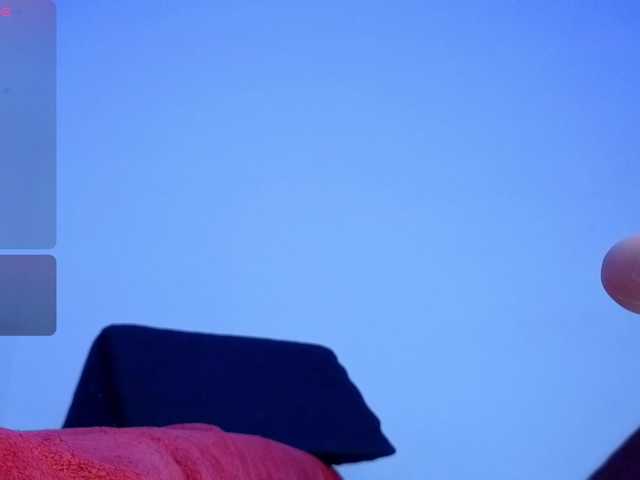 Kloe-Lopez live cam on BongaCams