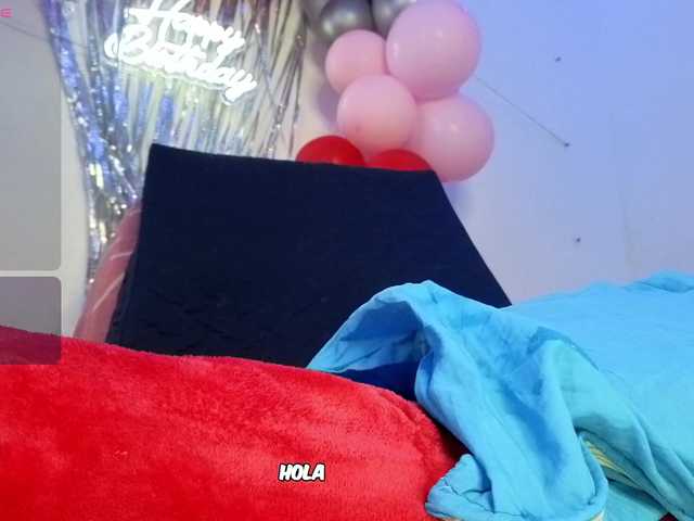 Kloe-Lopez live cam on BongaCams
