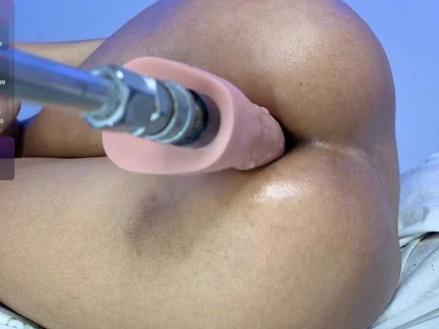 Kloe-Lopez's BongaCams show and profile