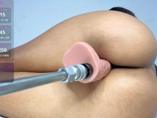 Kloe-Lopez live cam on BongaCams