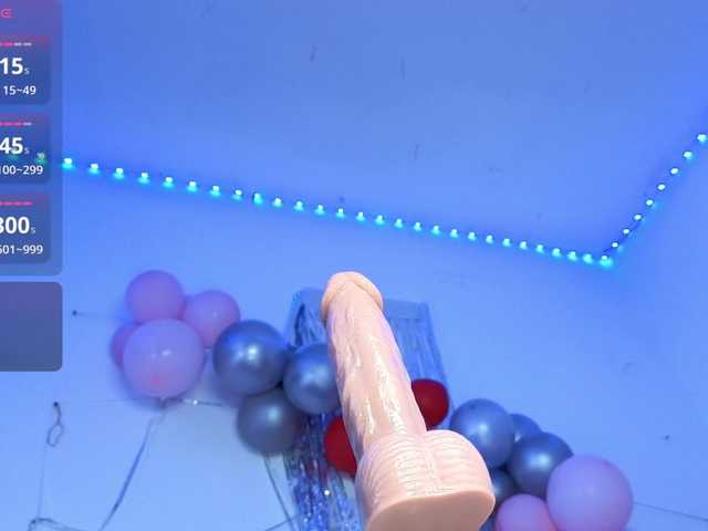 Kloe-Lopez live cam on BongaCams
