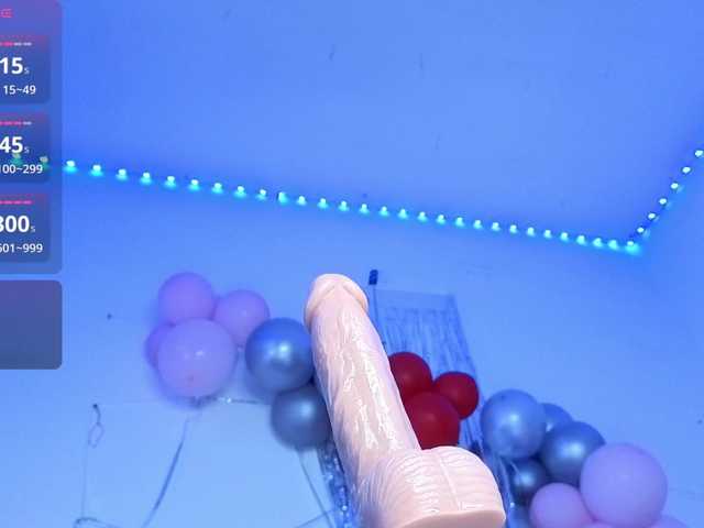 Kloe-Lopez live cam on BongaCams