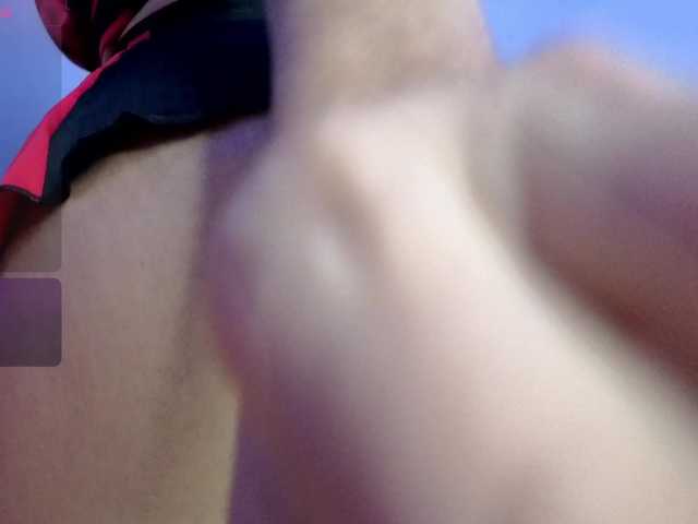 Kloe-Lopez live cam on BongaCams