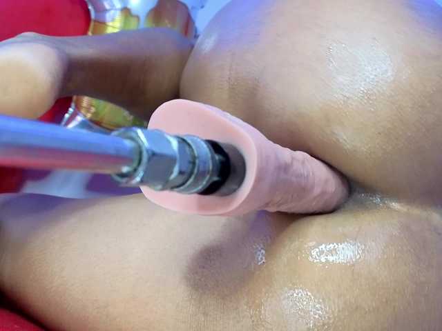 Kloe-Lopez live cam on BongaCams