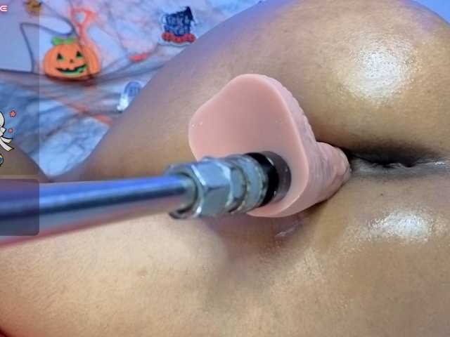Kloe-Lopez live cam on BongaCams
