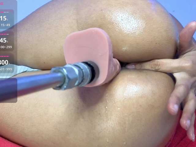 Kloe-Lopez live cam on BongaCams