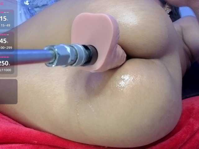 Kloe-Lopez live cam on BongaCams