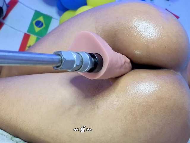 Kloe-Lopez live cam on BongaCams
