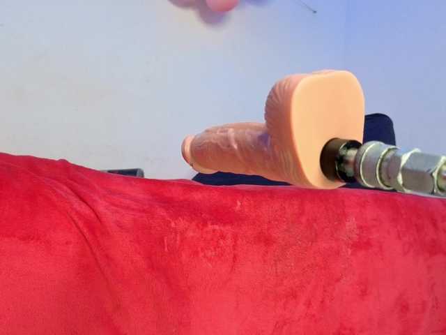 Kloe-Lopez live cam on BongaCams