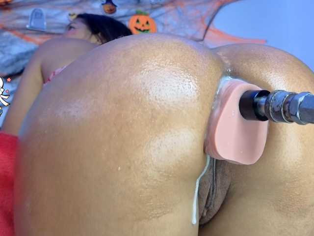 Kloe-Lopez live cam on BongaCams
