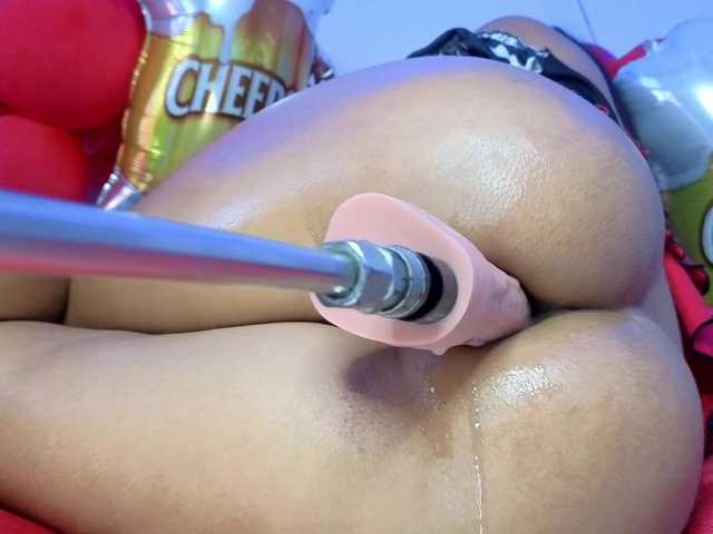 Kloe-Lopez live cam on BongaCams