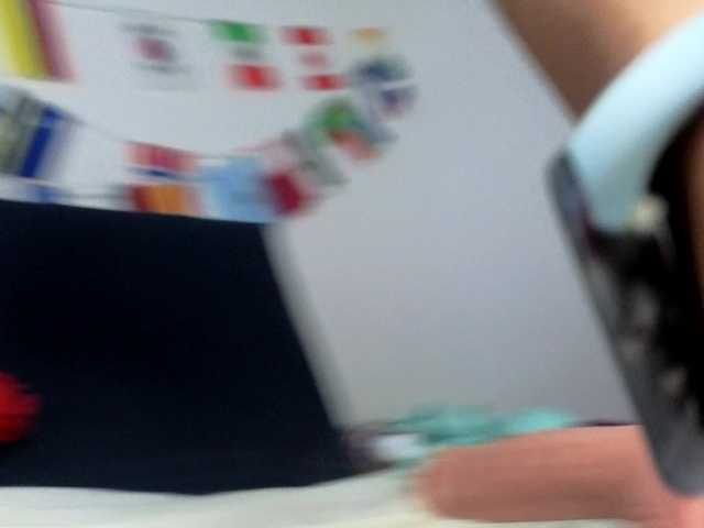 Kloe-Lopez live cam on BongaCams