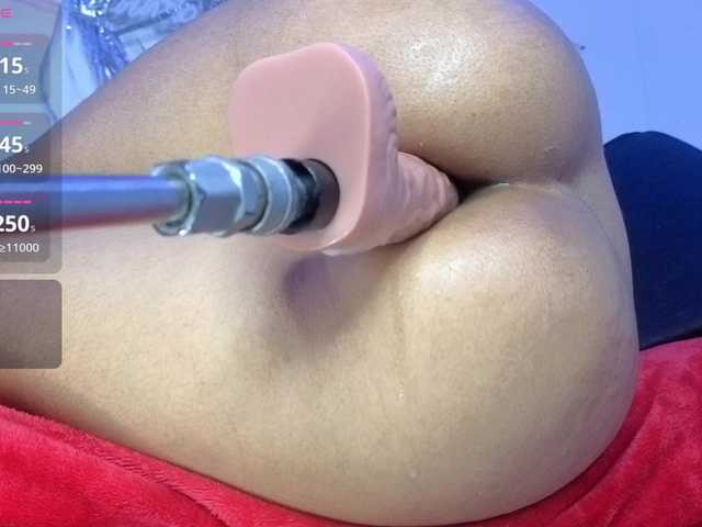 Kloe-Lopez live cam on BongaCams