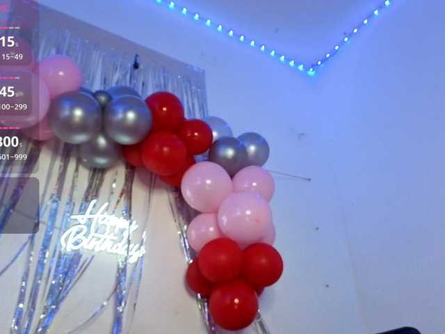 Kloe-Lopez live cam on BongaCams
