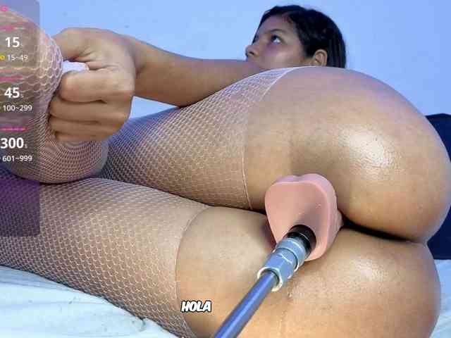 Kloe-Lopez webcam