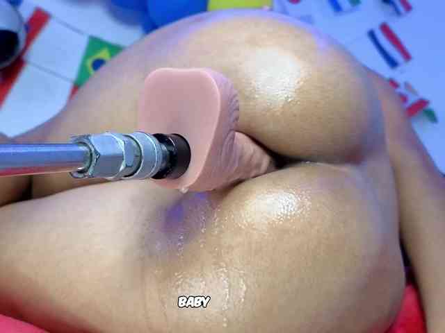 Kloe-Lopez webcam