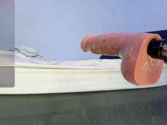 Kloe-Lopez webcam