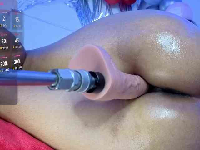 Kloe-Lopez webcam