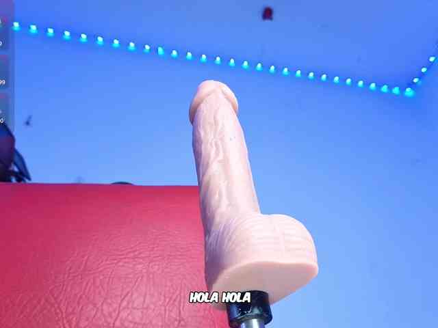 Kloe-Lopez webcam