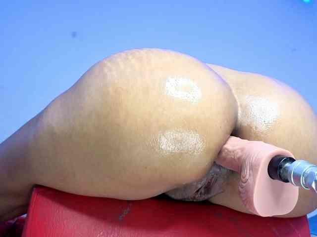 Kloe-Lopez webcam