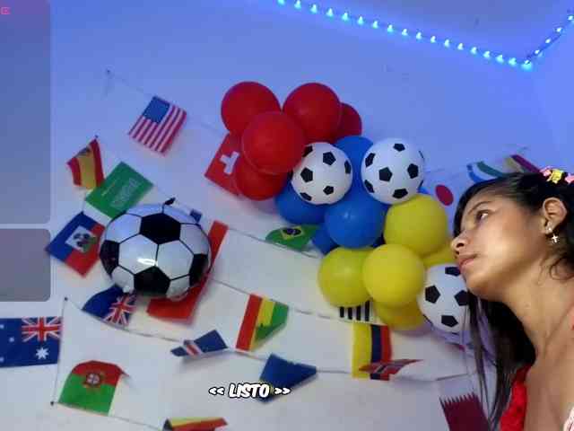 Kloe-Lopez webcam