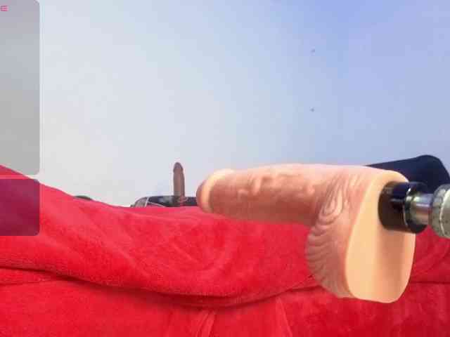 Kloe-Lopez webcam