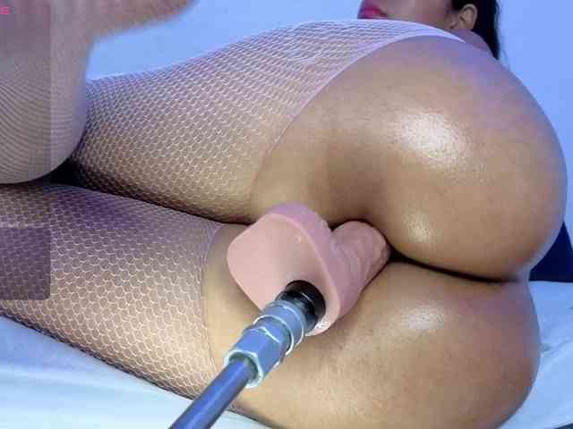 Kloe-Lopez webcam