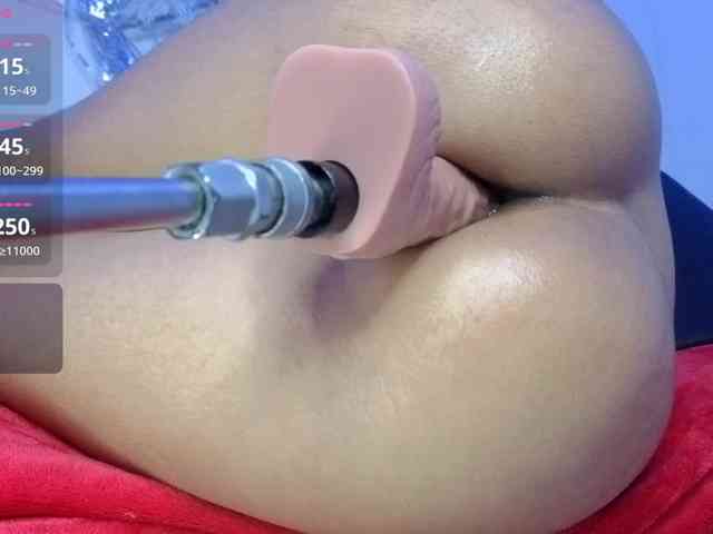 Kloe-Lopez webcam