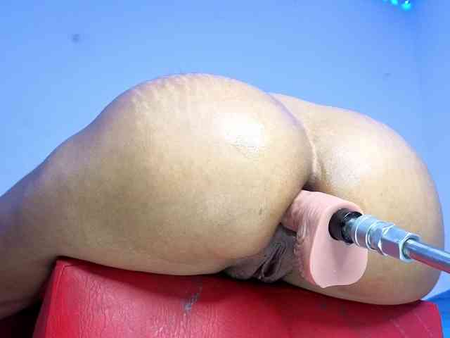 Kloe-Lopez webcam