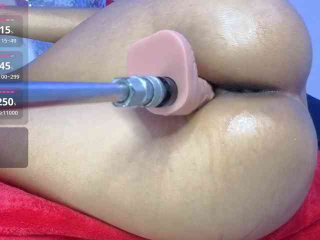 Kloe-Lopez webcam