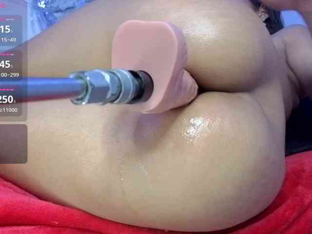 Kloe-Lopez webcam