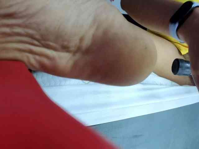 Kloe-Lopez webcam