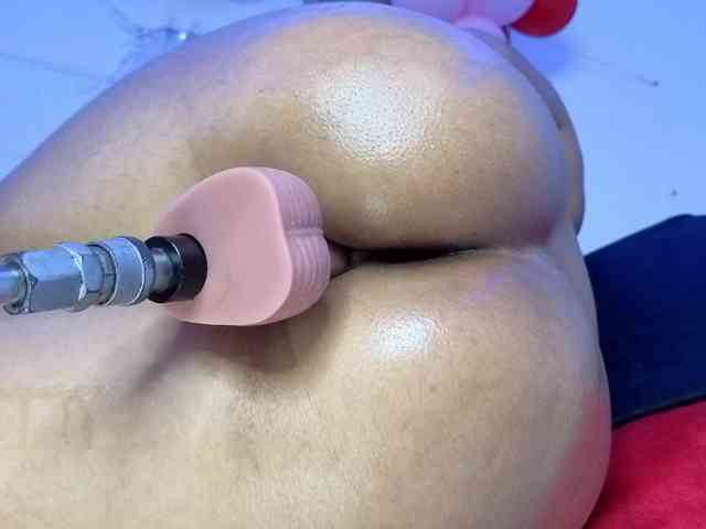Kloe-Lopez webcam