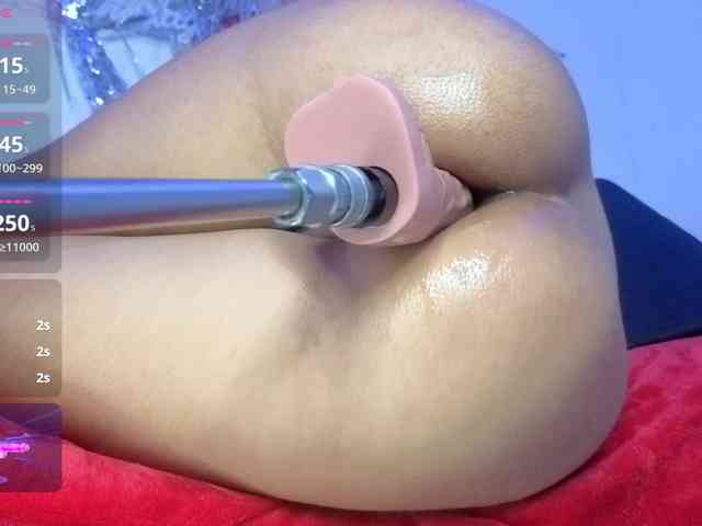Kloe-Lopez webcam